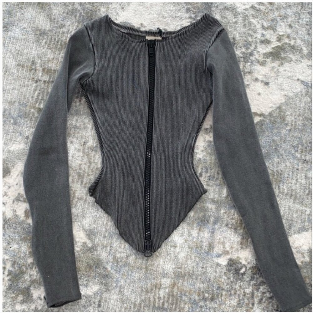 The K Label Zip Up